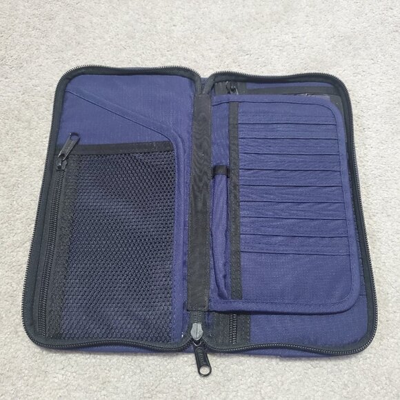 L.L. Bean Travel Document Passport Wallet Carrier Holder Nylon Navy Blue Black - Picture 7 of 10